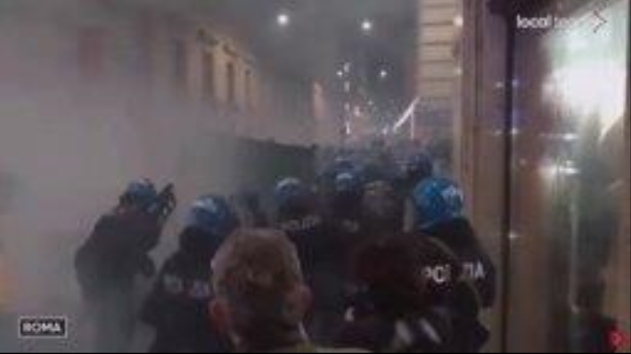 Situation toujours tendue dans le centre de Rome.   LE CAS----VITE!
