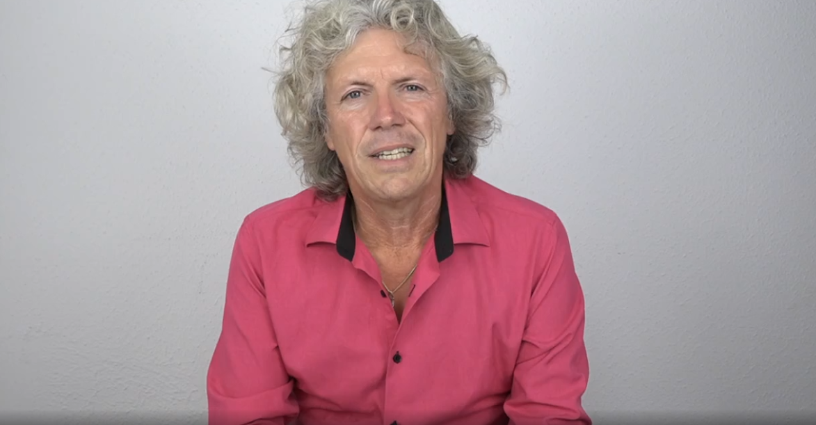 Jean-Jacques Crevecoeur: CDL106 - Enfants en danger dans les établissements d'enseignement (TENIR III)
